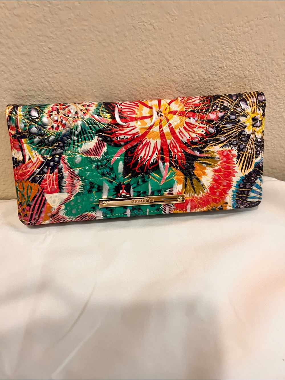 NWOT RARE Brahmin Multicolor Floral Leather WALLET in Green, Red, Yellow, Black